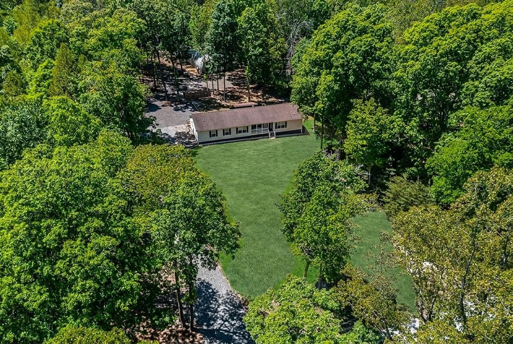 Single Family 4BR 4BA - 115 Edge Hill Lane, Heathsville, VA