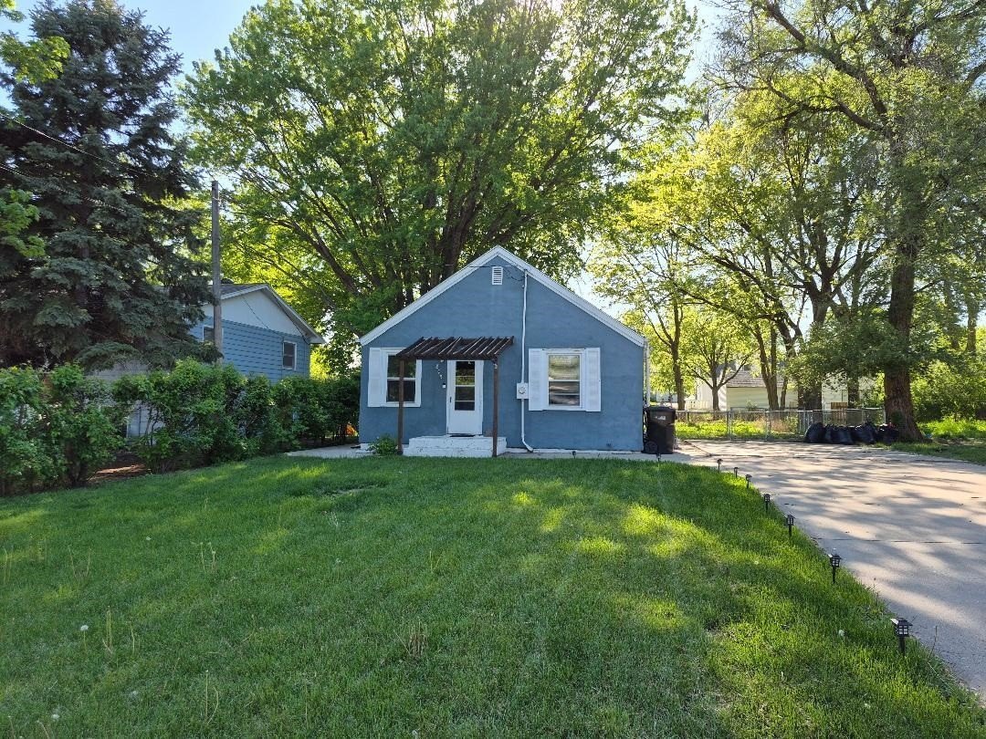 Single Family 2BR - 805 Spruce, Yankton, SD