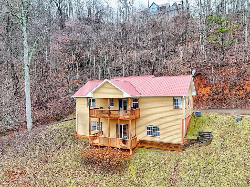 Single Family 3BR 4BA - 162 Eagles View Valley, Hayesville, NC