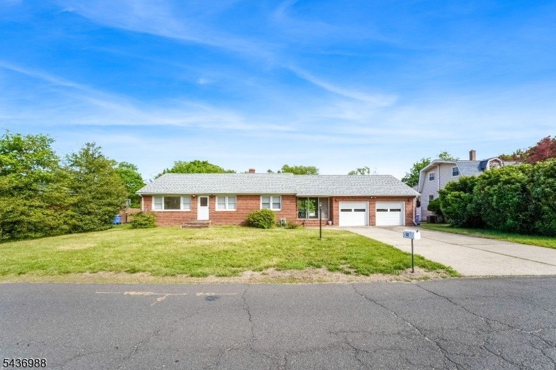 Single Family 3BR 2BA - 62 Willow Ave, Franklin Twp., NJ