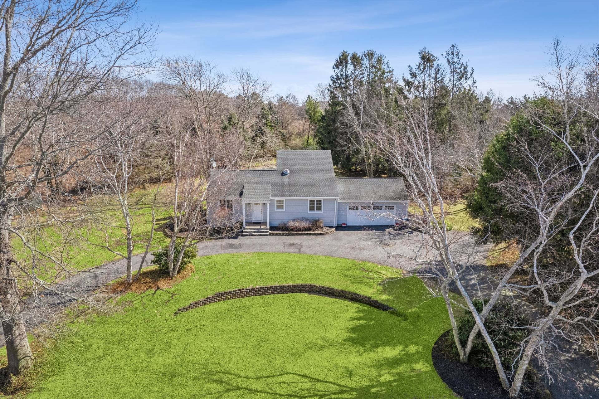 Single Family 3BR 2BA - 435 Old Saddle Ln, Cutchogue, NY