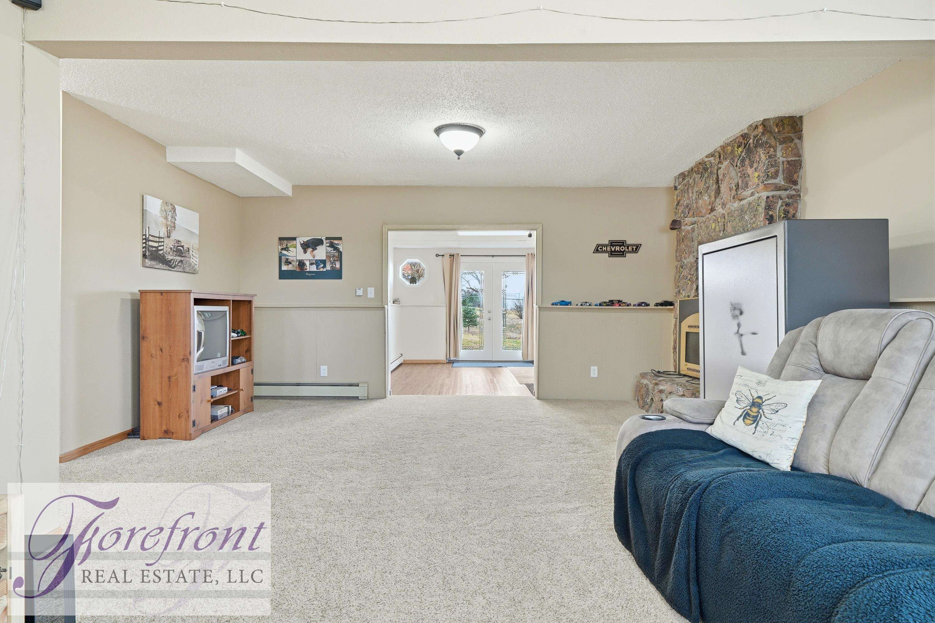 Single Family 3BR 3BA - 4400 Westland Place, Casper, WY
