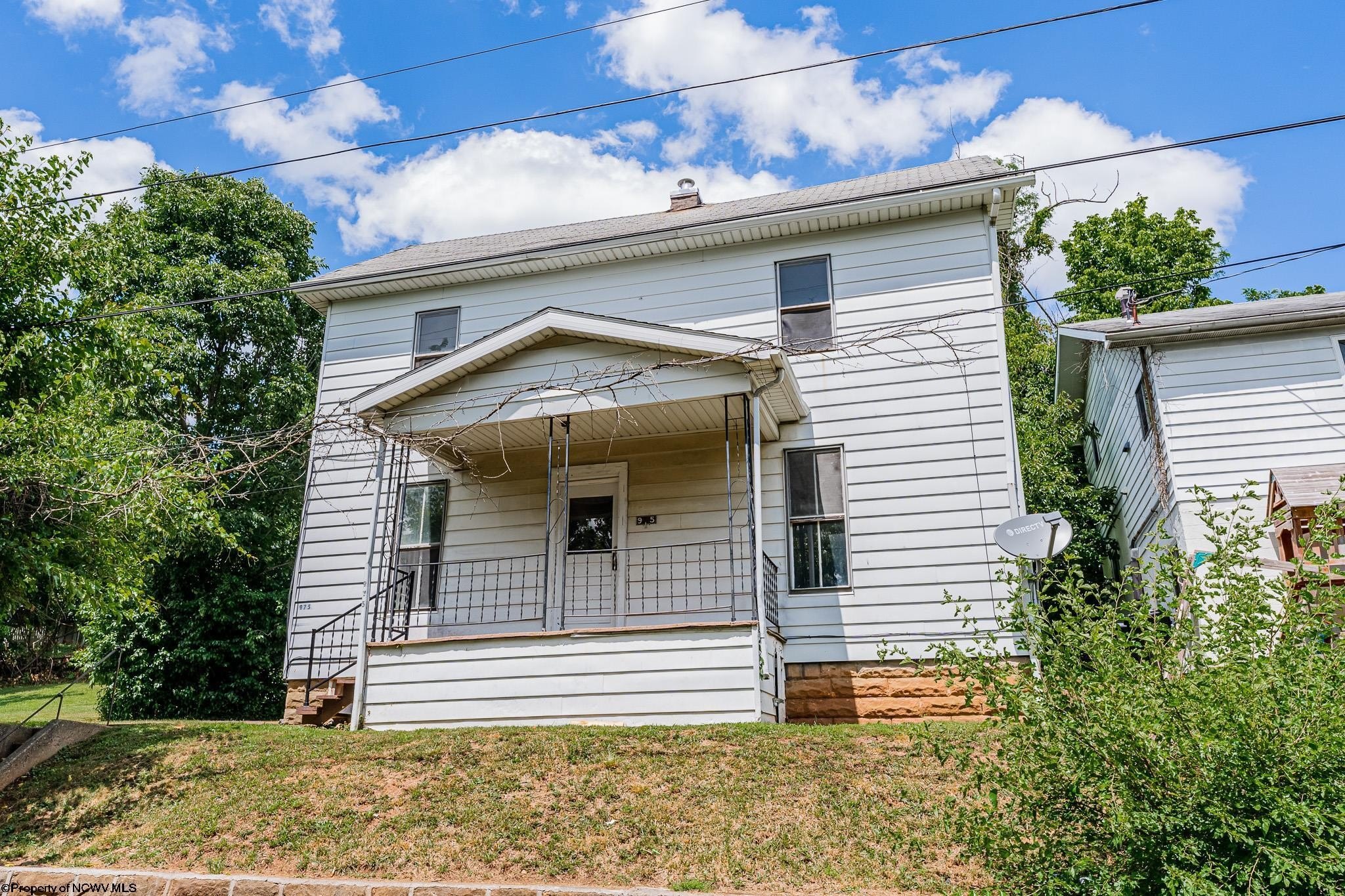 Single Family 3BR 2BA - 975 Dorsey Avenue, Morgantown, WV