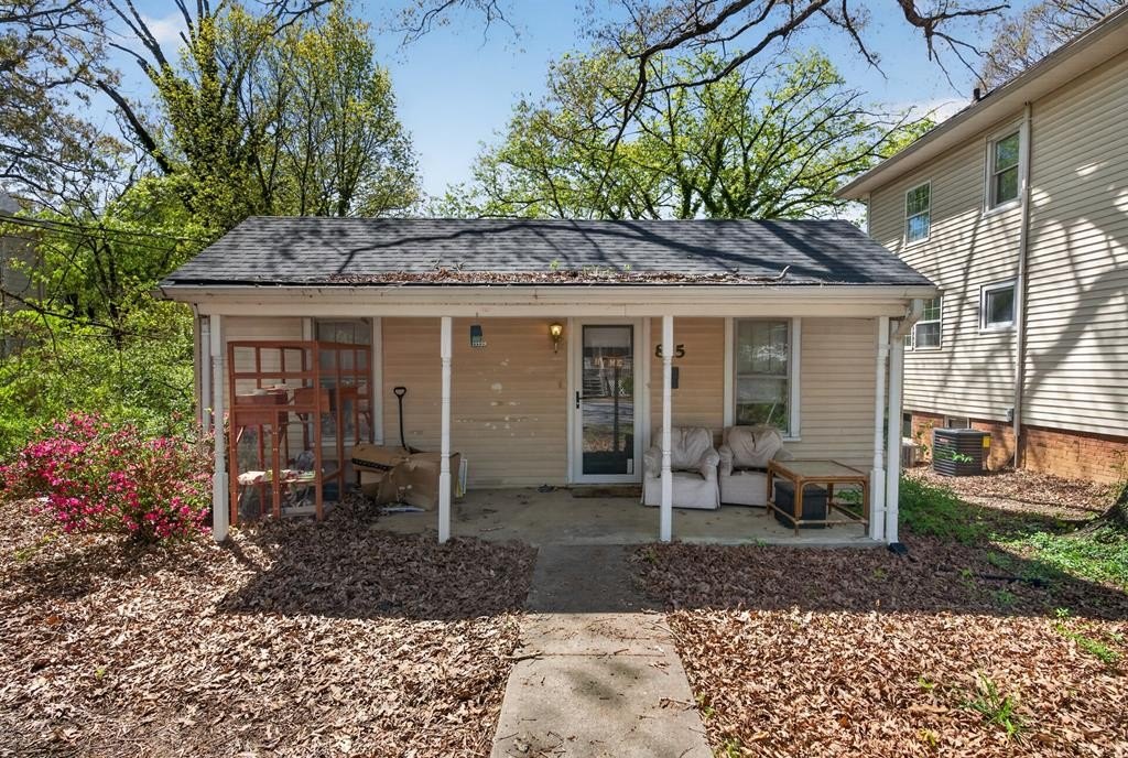 Single Family 2BR 1BA - 815 Buffalo Street, Farmville, VA