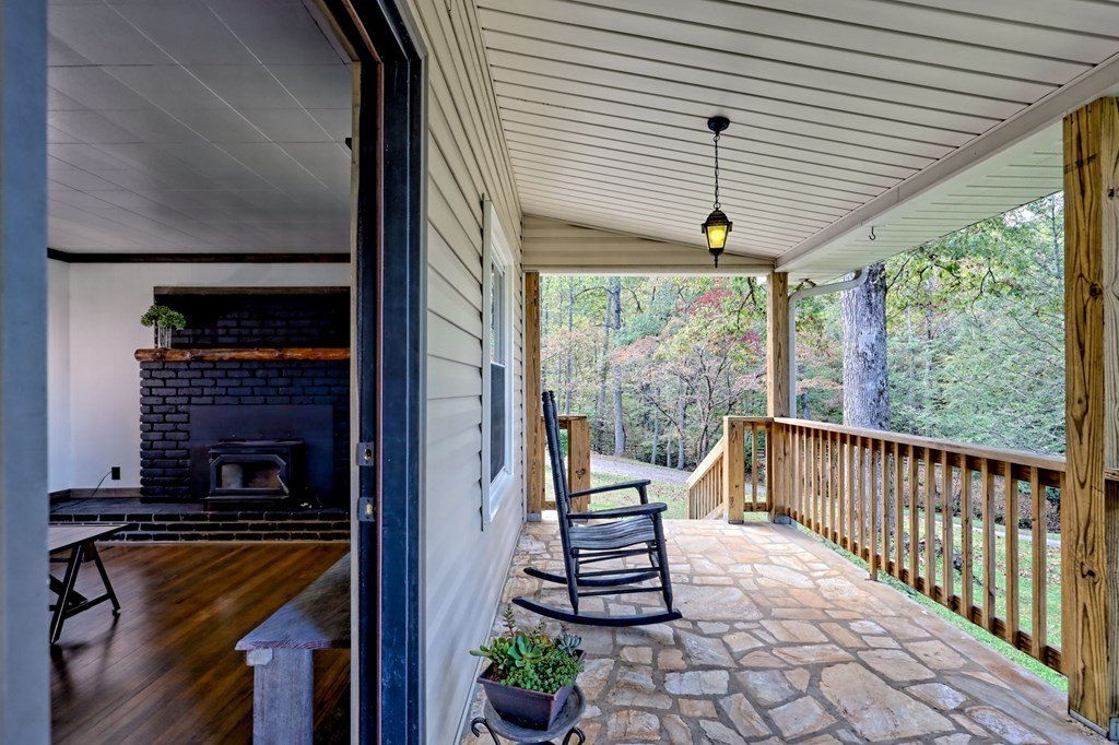 Single Family 3BR 2BA - 1306 Hot House Road, Hayesville, NC