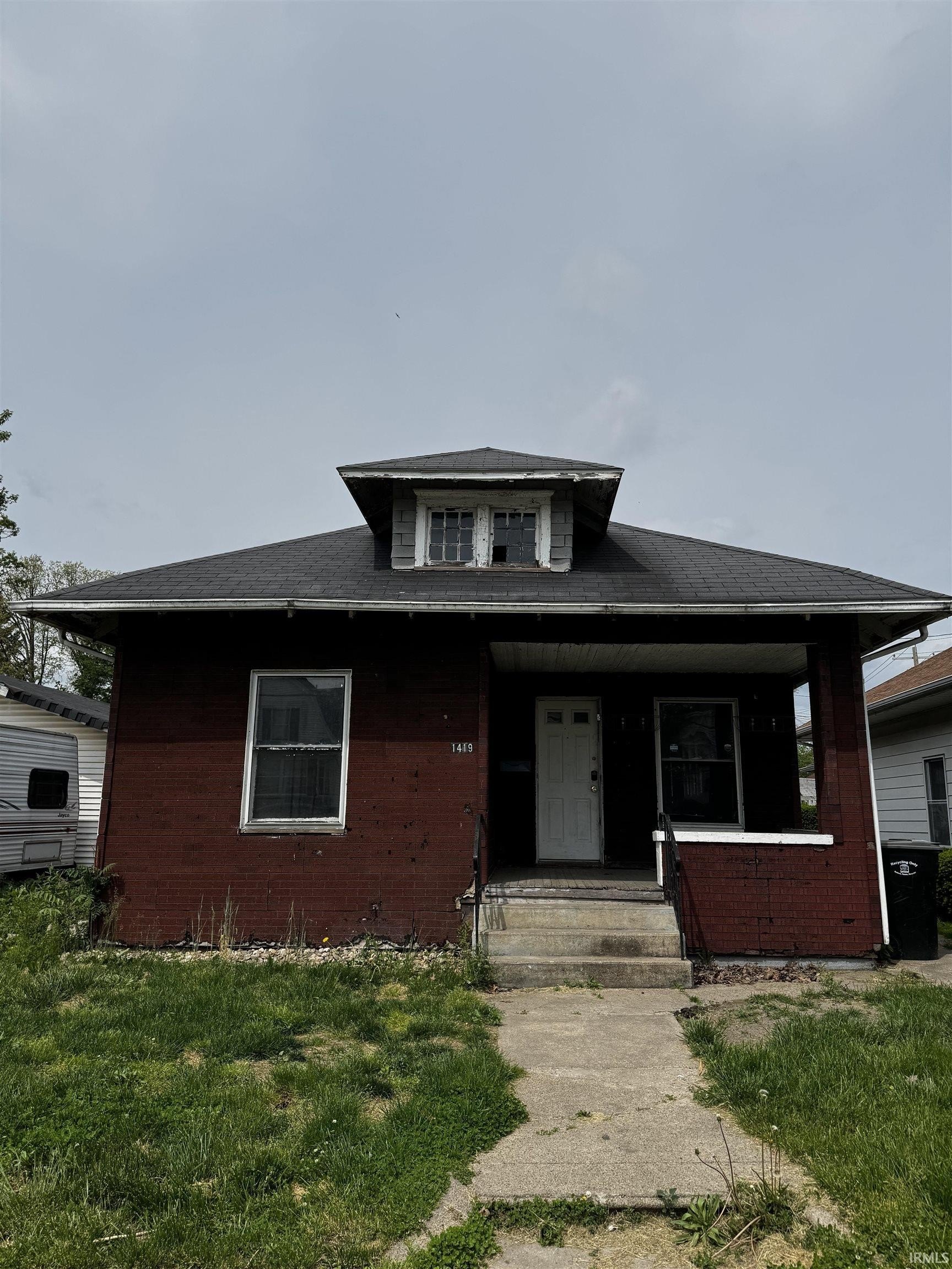 Single Family 2BR 1BA - 1419 Marine Street, South Bend, IN