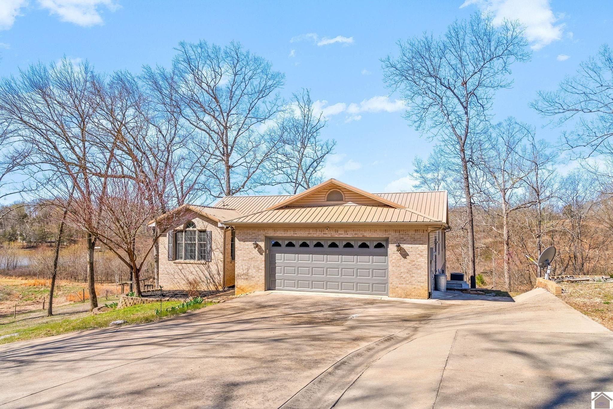 Other 3BR 2BA - 97 Partridge Pt, Cadiz, KY