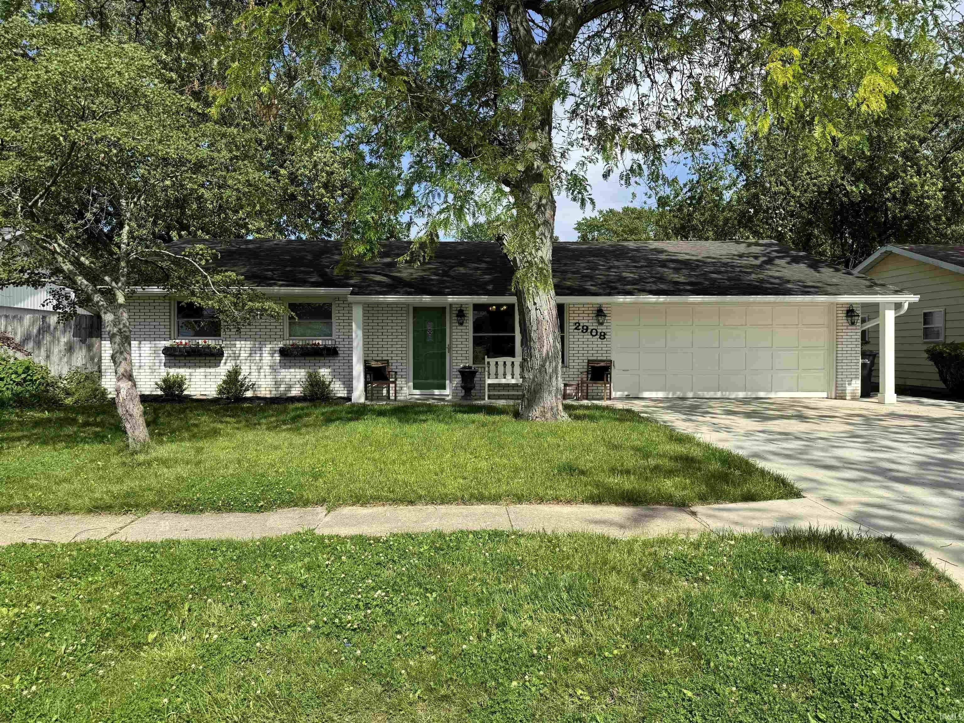 Single Family 3BR 2BA - 2908 N Richmond Drive, Muncie, IN
