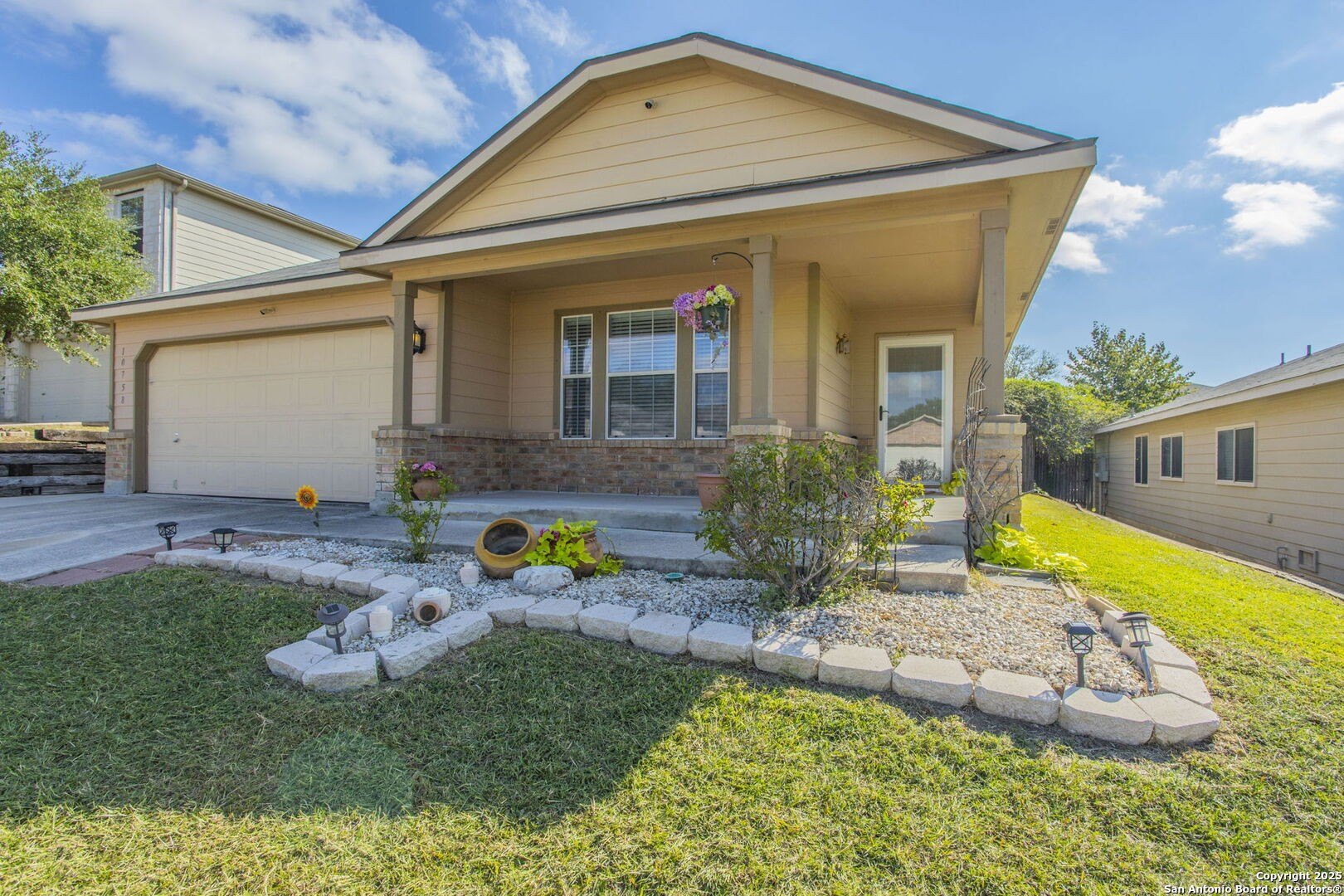 10758 Rivera  
