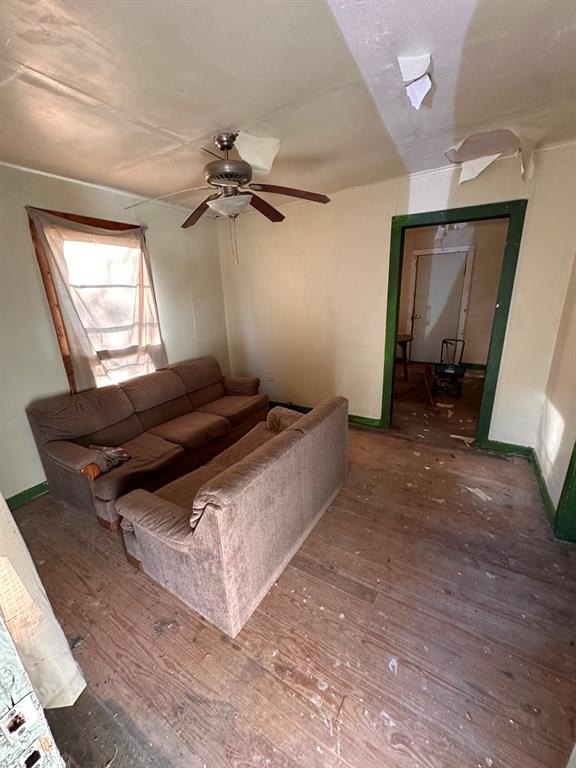 Single Family 2BR 1BA - 3924 Miles Street, Shreveport, LA