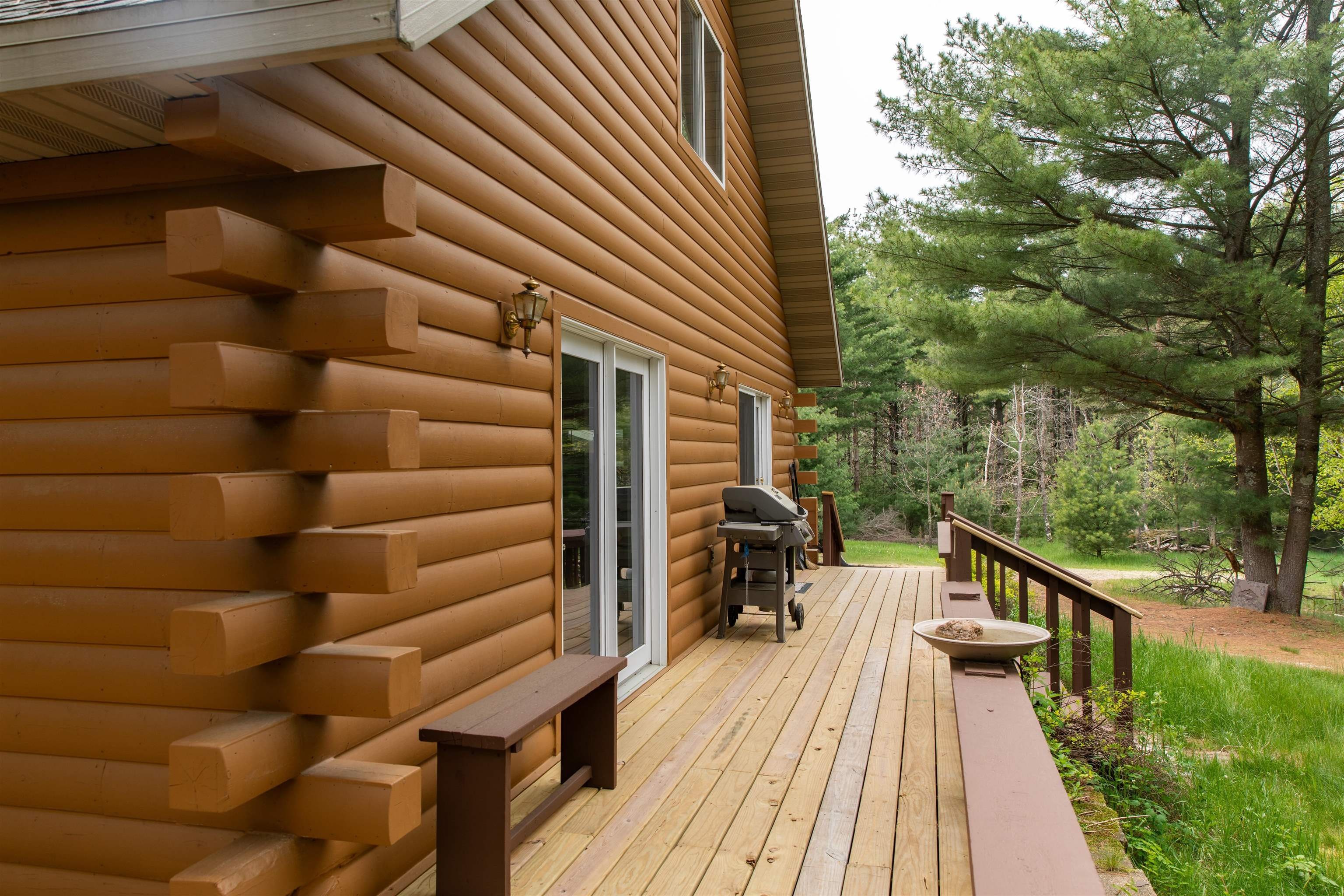 Single Family 2BR 1BA - 119 Duck Creek Avenue, Westfield, WI