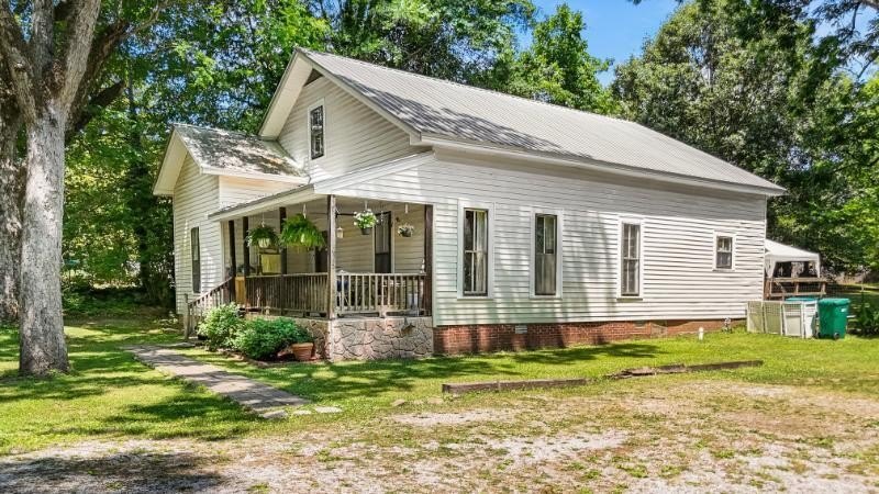 Single Family 4BR 2BA - 122 Plant St., Plantersville, MS