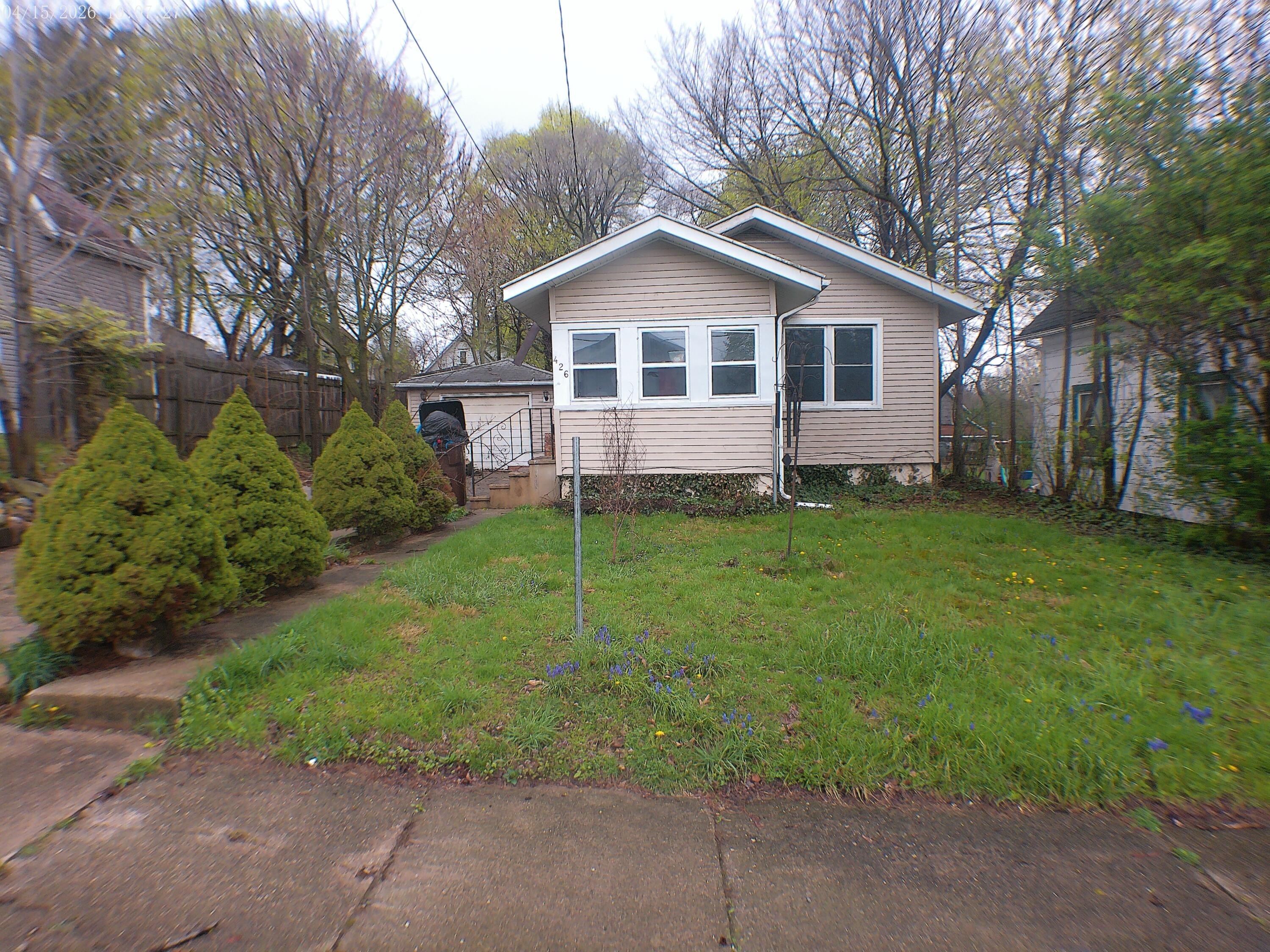 Single Family 2BR 1BA - 426 Madison Street, Jackson, MI