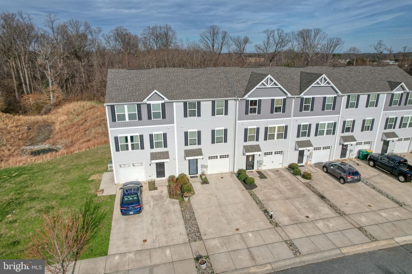 Single Family 3BR 3BA - 121 WYE OAK DR, TOWNSEND, DE