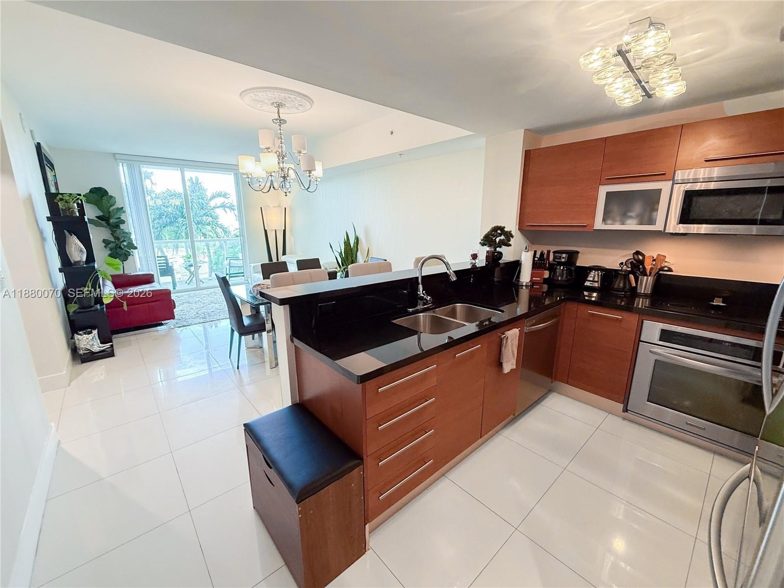 Condo 2BR 2BA - 253 NE 2nd St, Miami, FL