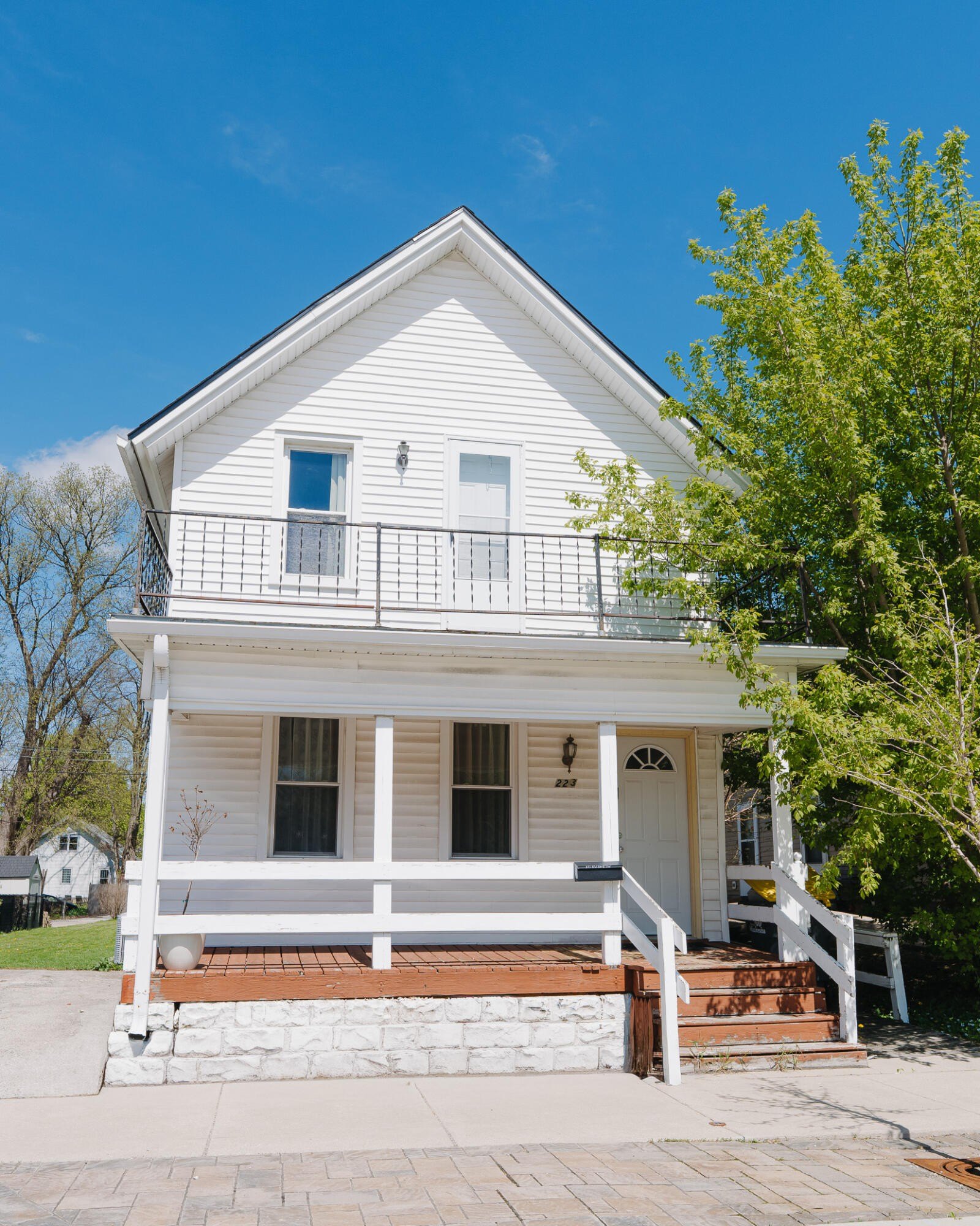 Other 3BR 2BA - 223 NW Barstow St, Waukesha, WI
