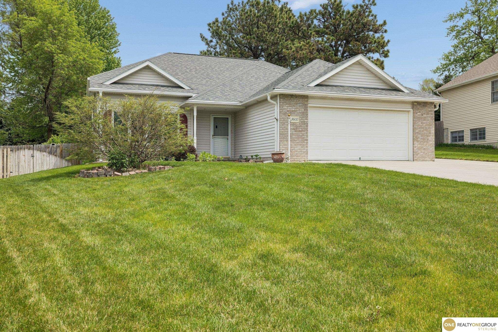 Single Family 3BR 3BA - 3600 S 83rd Street, Lincoln, NE