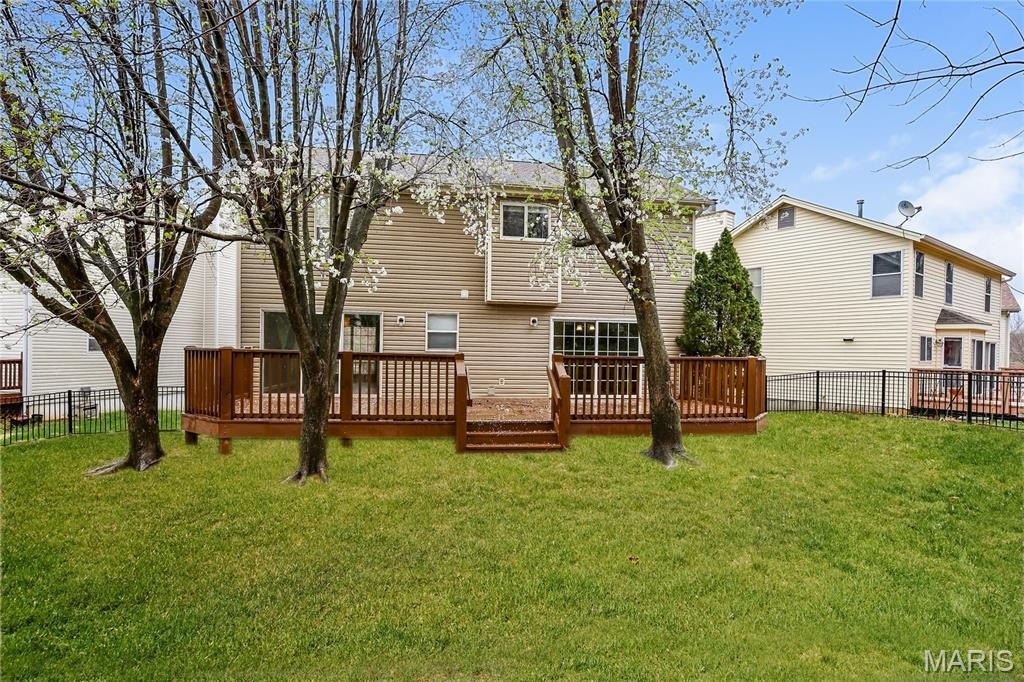 Single Family 3BR 3BA - 1504 Wild Berry Court, Ballwin, MO