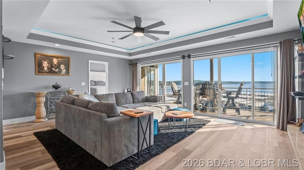Condo 3BR 3BA - 160 Palisades Condo Drive, Lake Ozark, MO