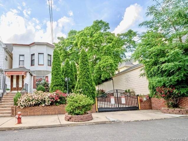 Other 4BR 4BA - 80-19 85 ROAD, WOODHAVEN, NY
