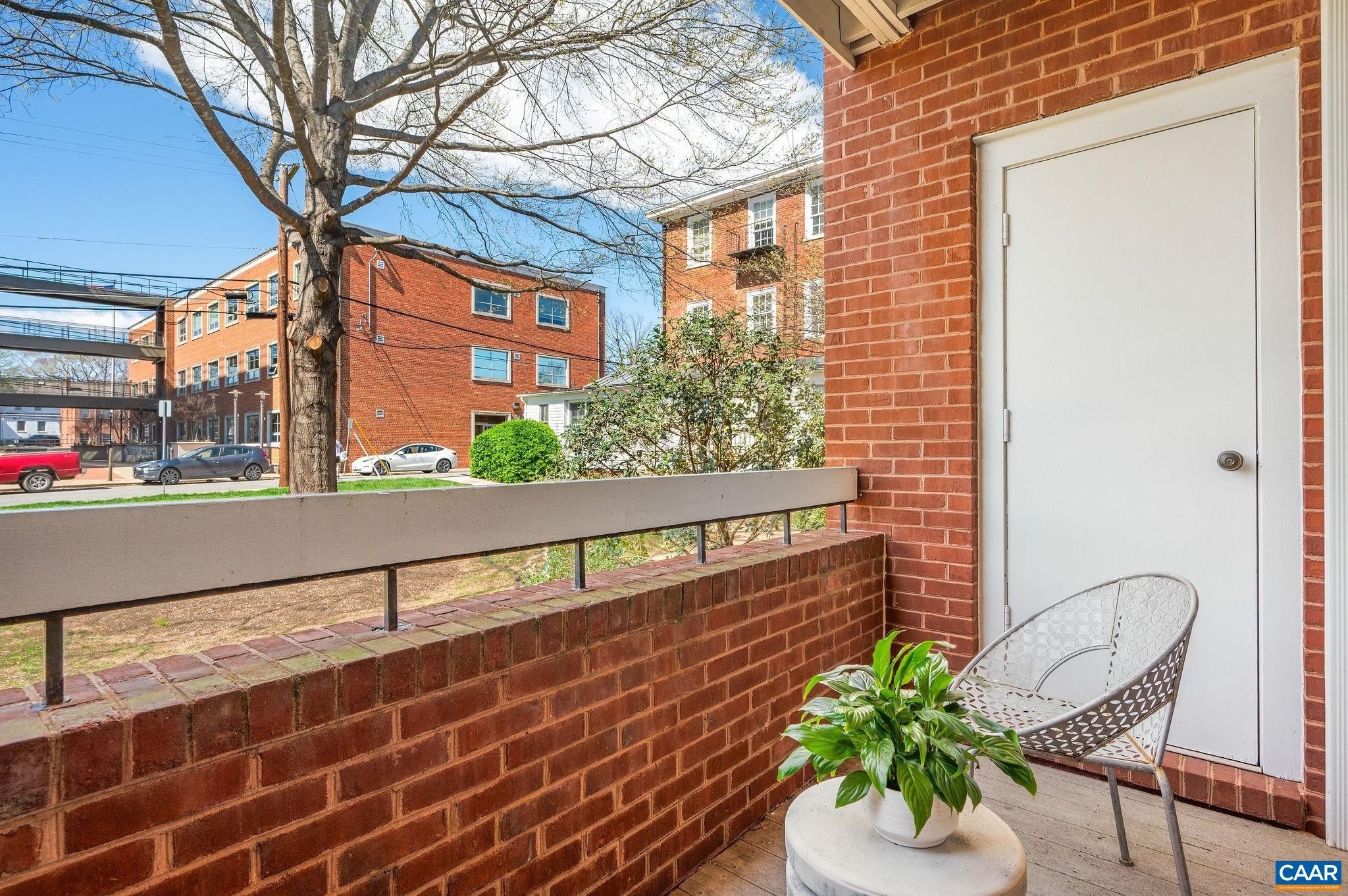 Condo 2BR 2BA - 804 EAST JEFFERSON ST, CHARLOTTESVILLE, VA