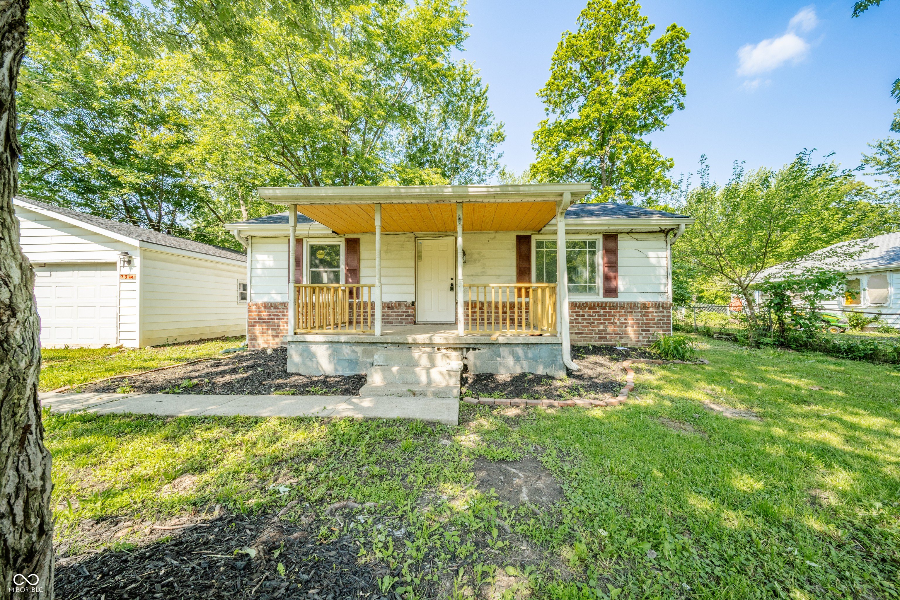 Single Family 2BR 2BA - 713 S Lancaster Road, Muncie, IN