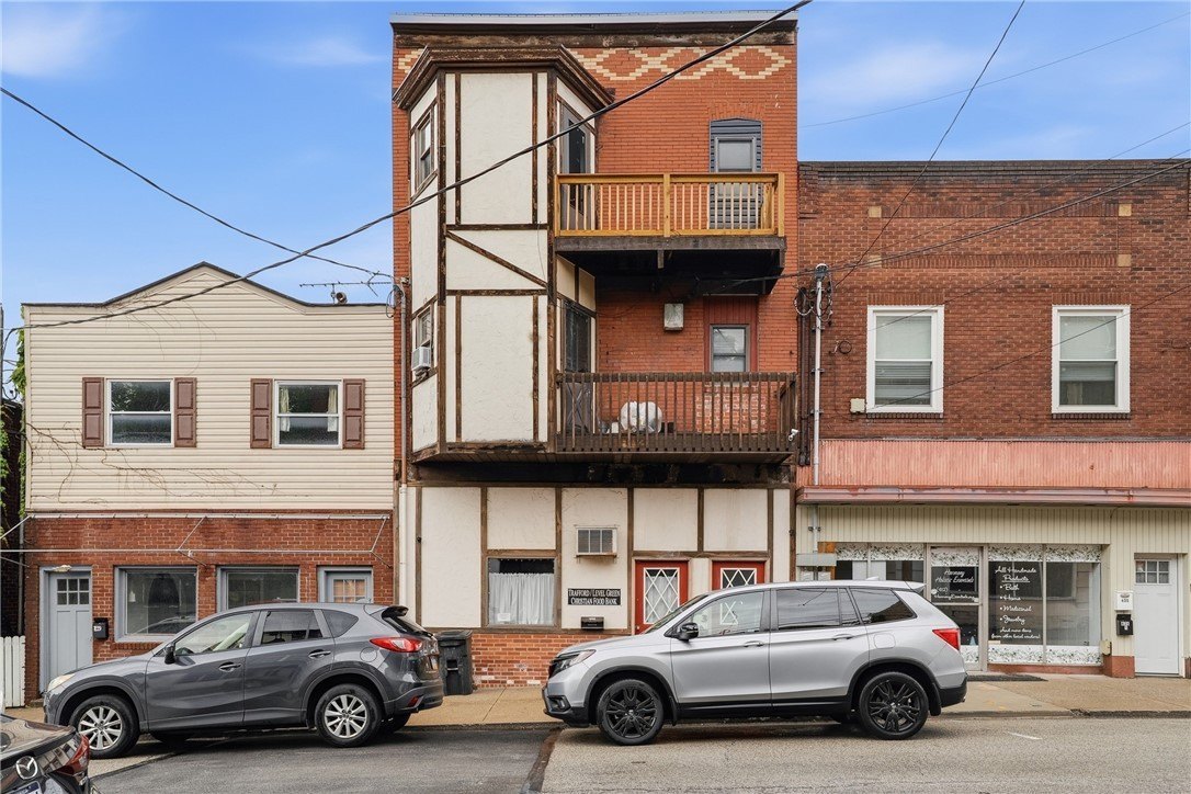 Four-plex - 433 Cavitt Avenue, Trafford, PA
