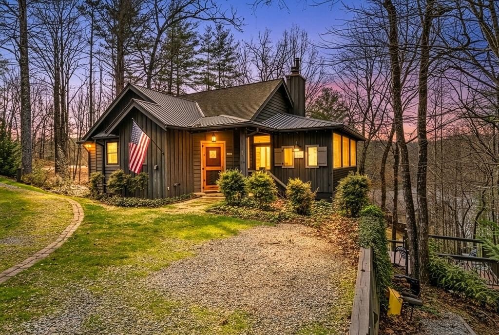 Single Family 3BR 4BA - 56 Cross Creek, ROBBINSVILLE, NC