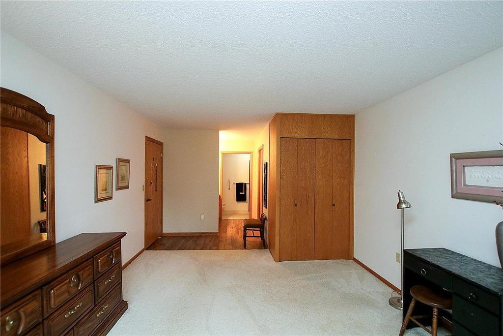 Condo 2BR 2BA - 250 Freemont Avenue SE, Hutchinson, MN