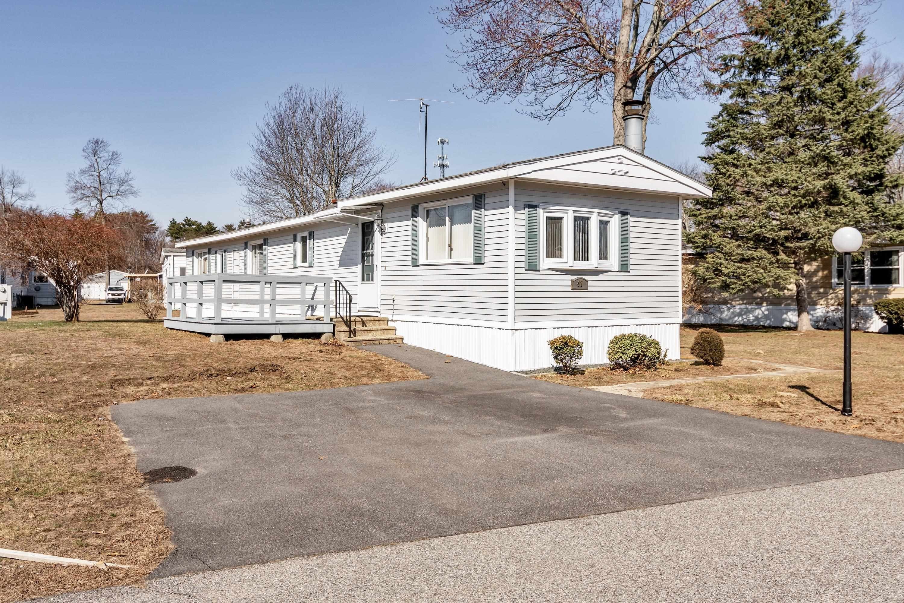 Manufactured Housing 3BR 1BA - 47 Scott Avenue, Seabrook, NH