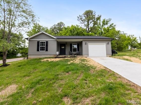 Single Family 2BR 1BA - 400 East Plattin Street, De Soto, MO