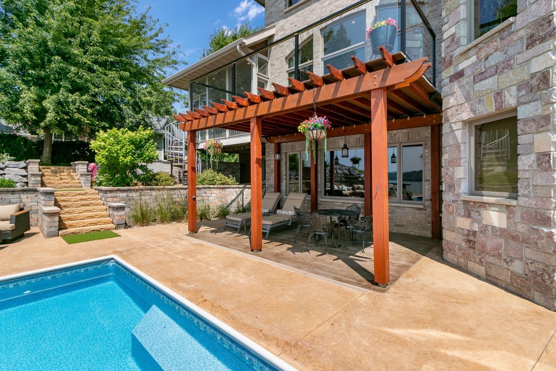 Condo 4BR 5BA - E12261 Timber Ridge Trail, Prairie Du Sac, WI