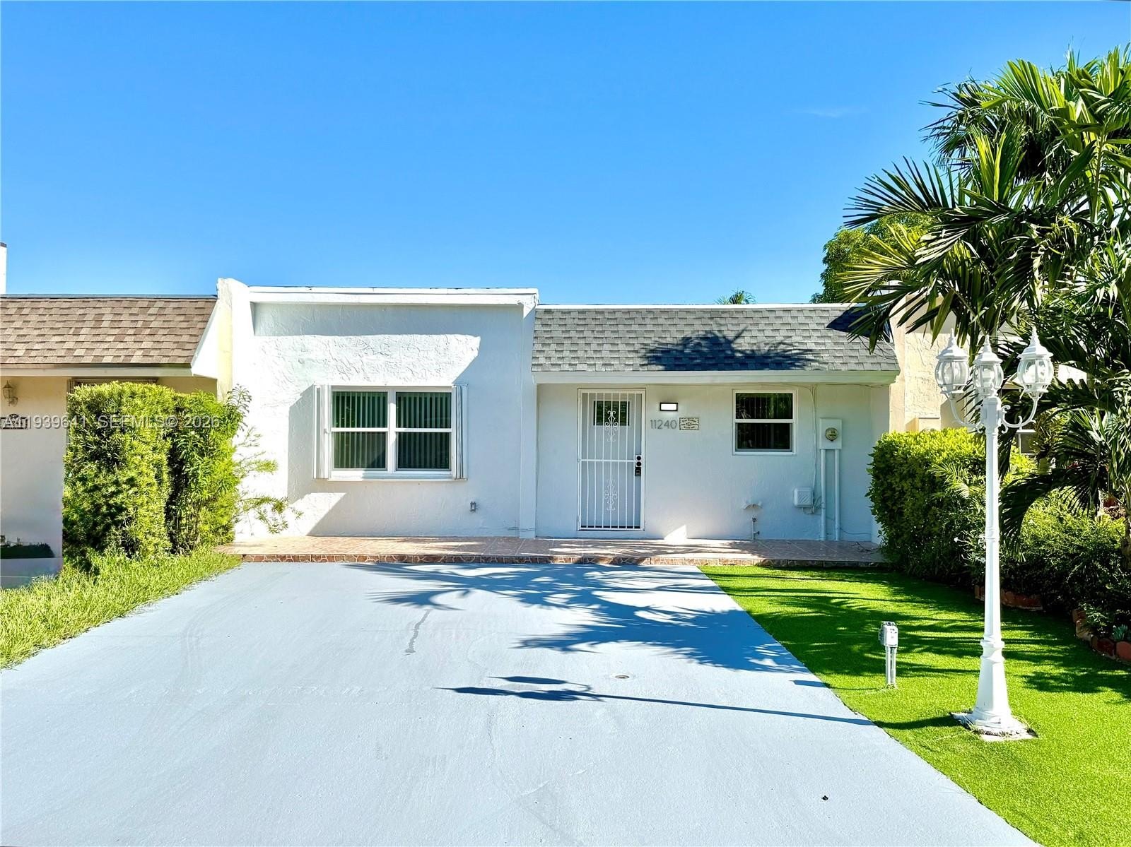 Other 2BR 2BA - 11240 SW 33rd Cir Pl, Miami, FL