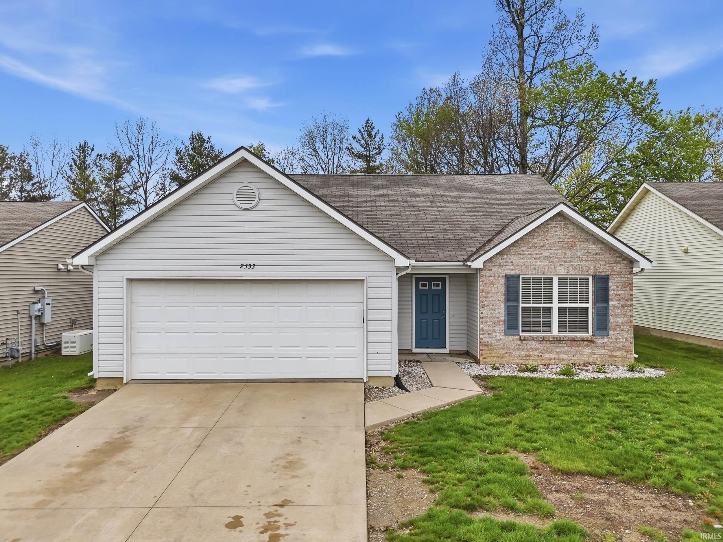 Single Family 3BR 2BA - 2533 Painted Desert Run, Fort Wayne, IN