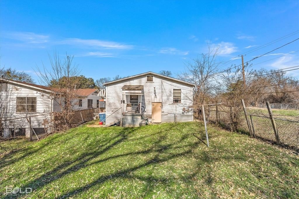 Single Family 2BR 1BA - 3105 Metal Street, Shreveport, LA