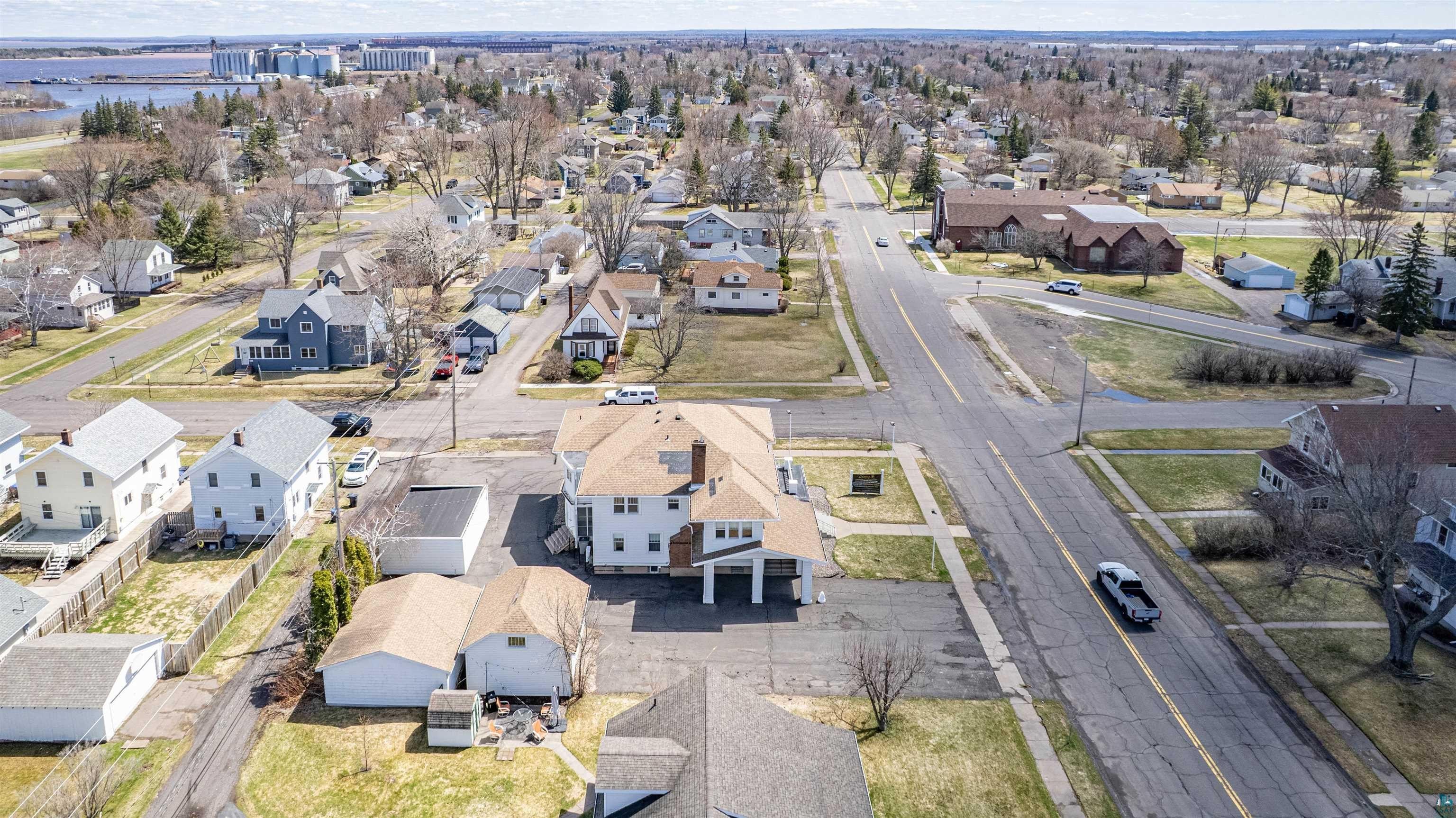 Other 3BR 5BA - 1209 E 5th St, Superior, WI