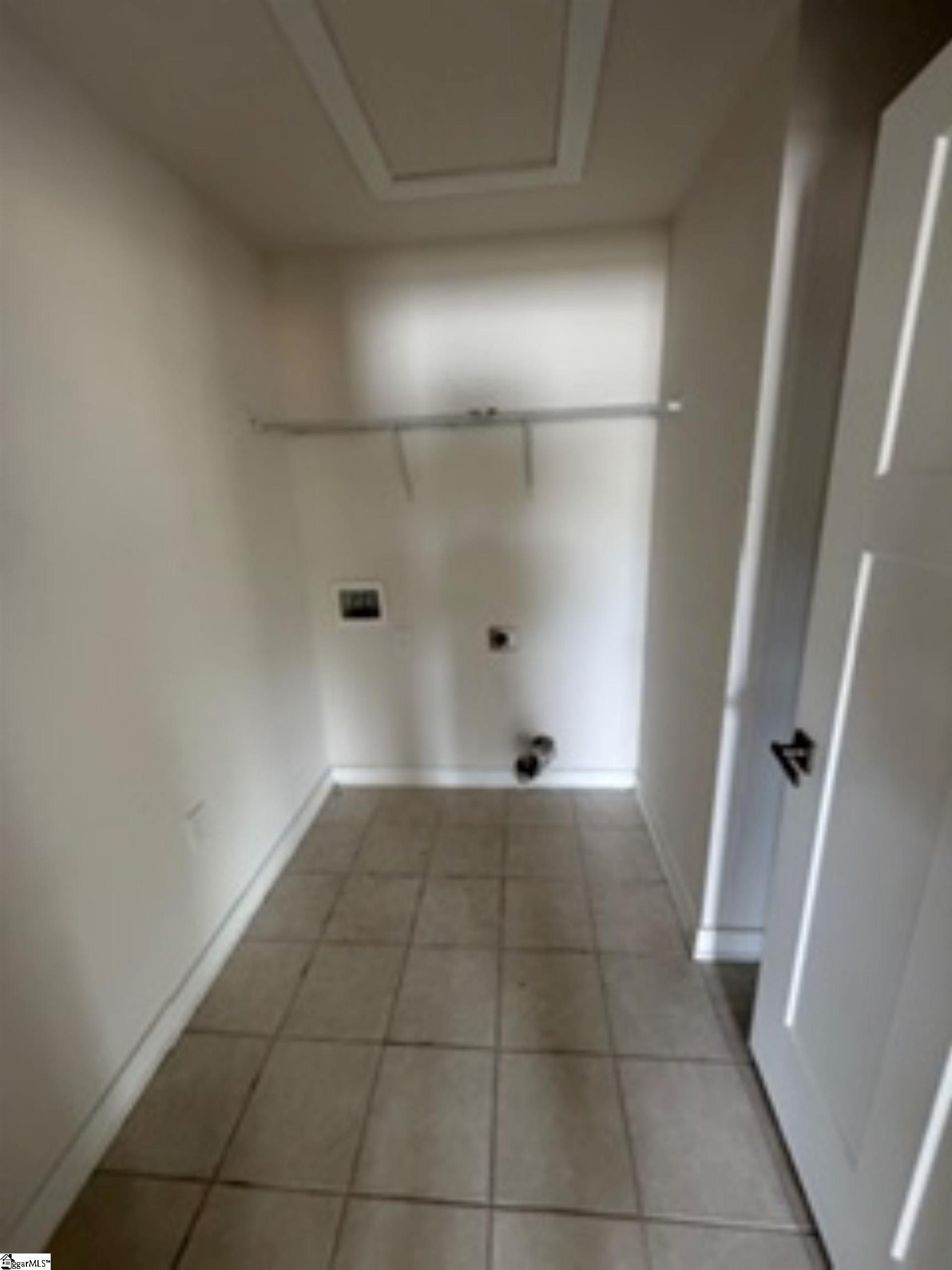 Single Family 3BR 2BA - 640 Olivia Springs Drive, Spartanburg, SC