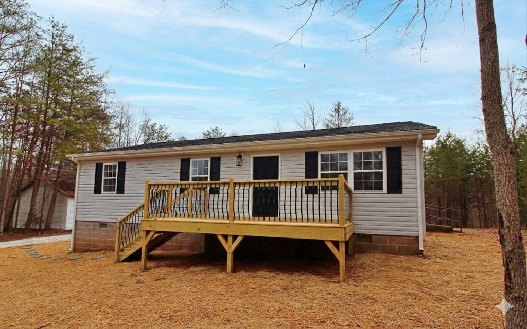 Single Family 3BR 2BA - 1740 Watt Abbitt, Appomattox, VA