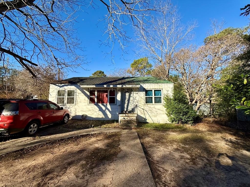 Single Family 3BR 2BA - 1304 Jonathan St, Dothan, AL