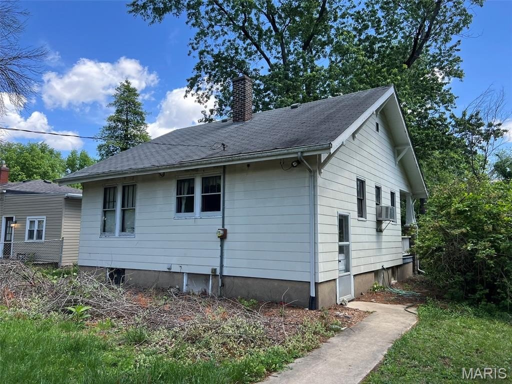 Single Family 2BR 1BA - 207 Gremer Avenue, Edwardsville, IL