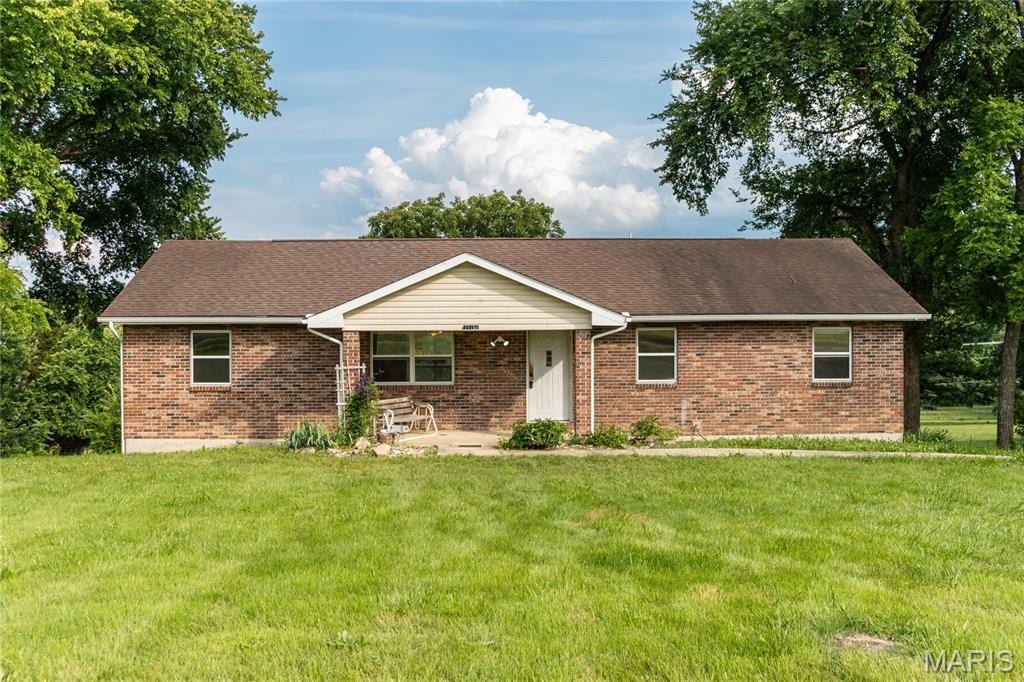 Single Family 3BR 3BA - 27150 Highway AA, Laquey, MO