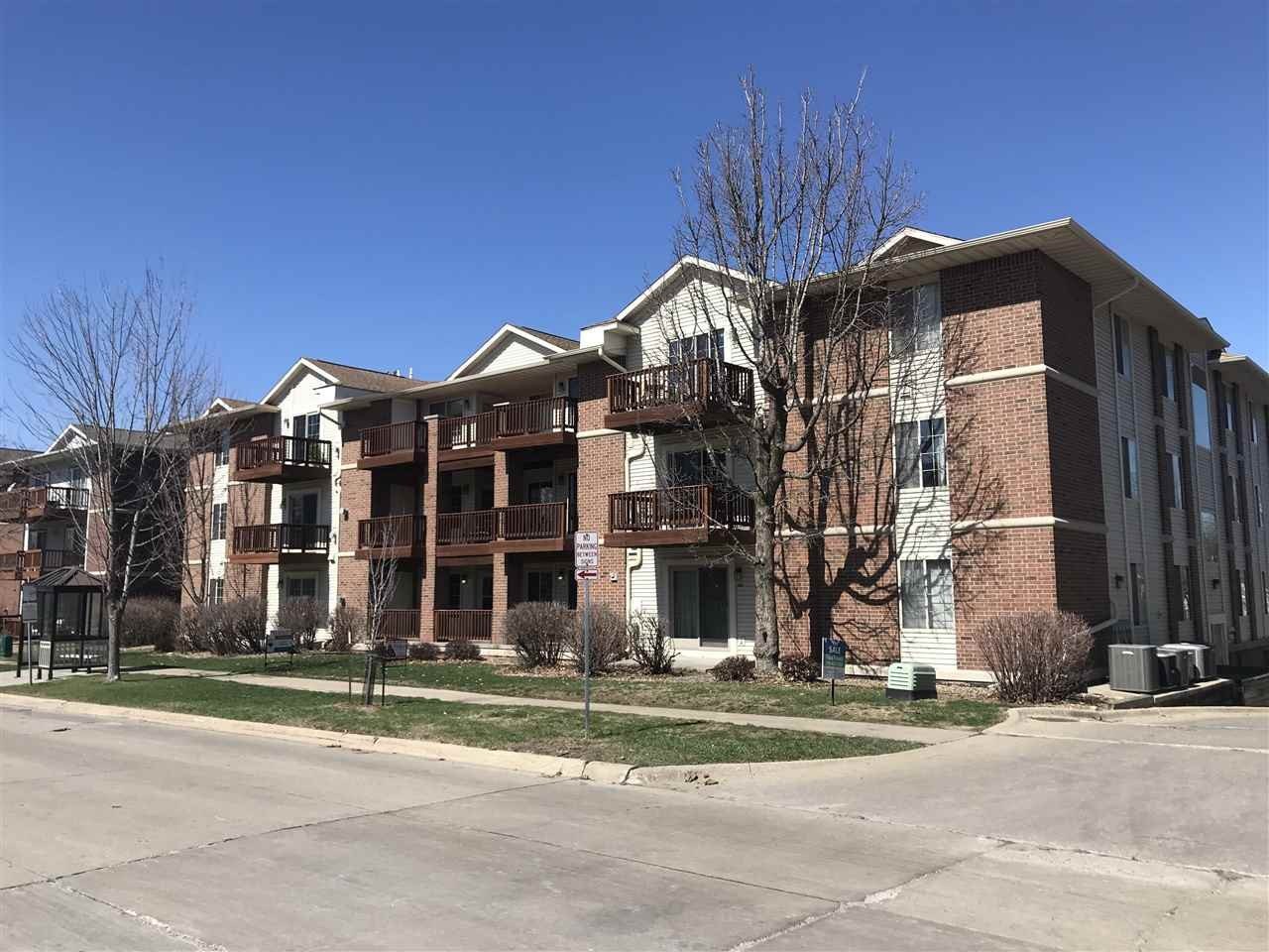 Condo 2BR 2BA - 454 West Side Dr, IowaCity, IA