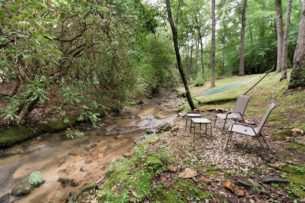 Single Family 2BR 2BA - 125 Jess Hooper Drive, Hayesville, NC