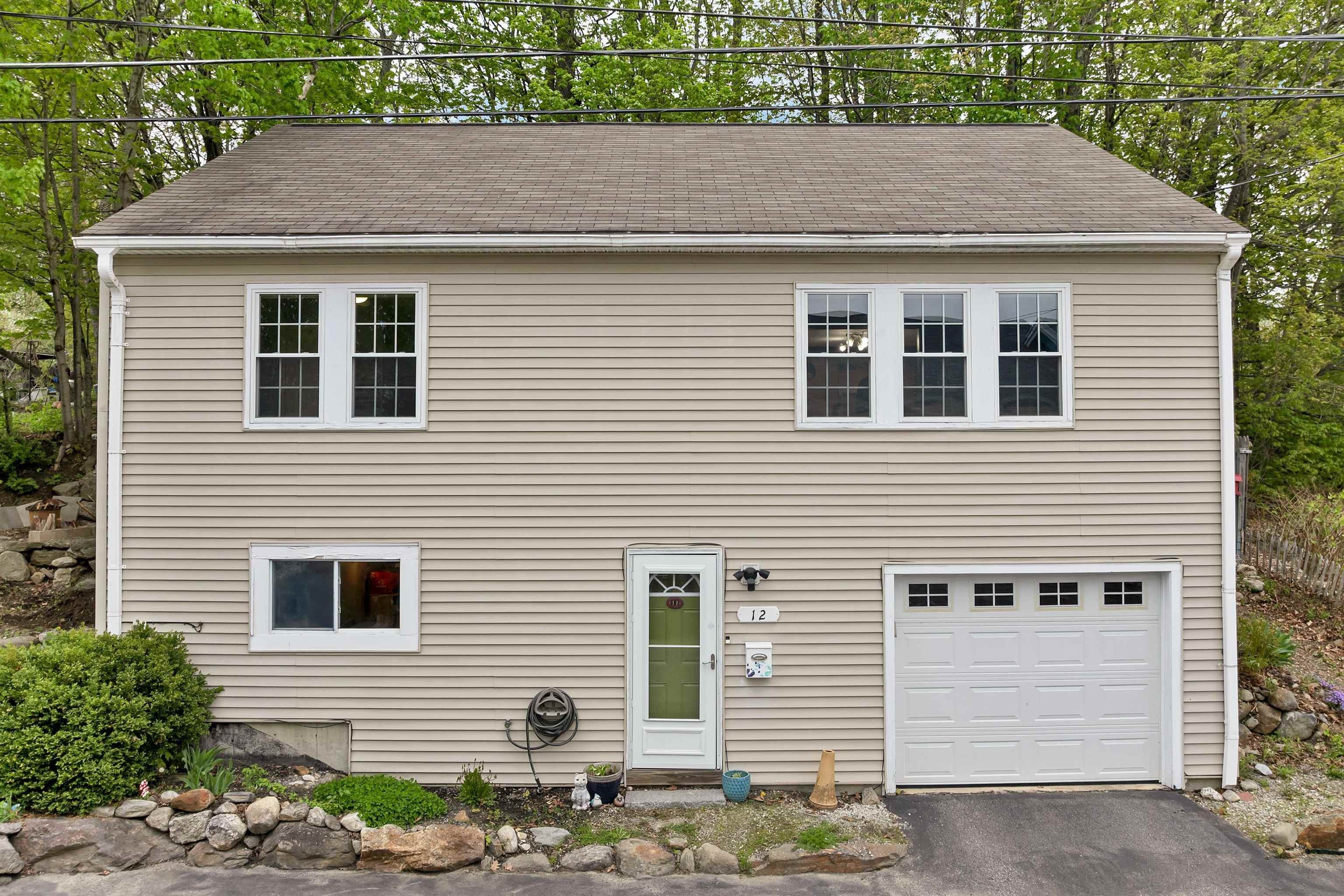 Single Family 2BR 2BA - 12 Watson Street, Pittsfield, NH