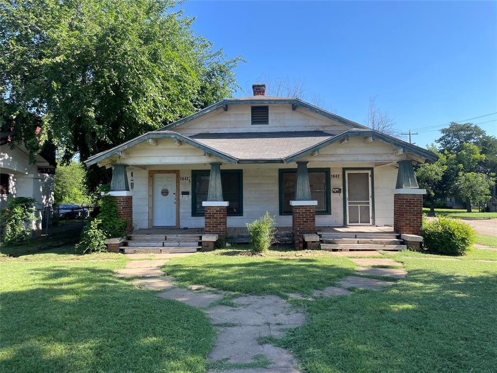 Triplex - 1642 Elizabeth Avenue, Wichita Falls, TX