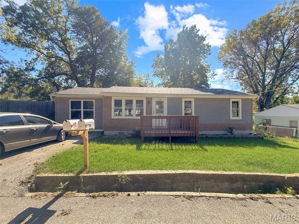 Single Family 2BR 1BA - 1749 Sinnott Circle, Independence, MO