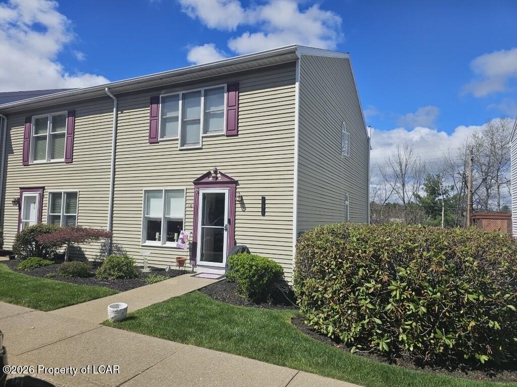 Single Family 3BR 2BA - 12 Richard Drive, Dallas, PA