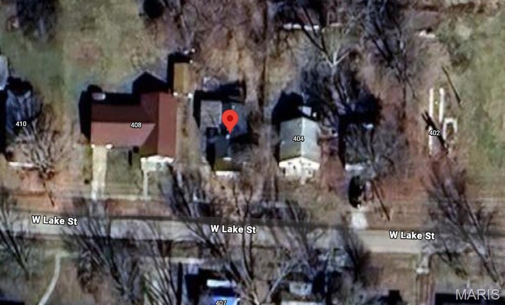 Single Family 2BR 1BA - 406 W Lake Street, Pana, IL