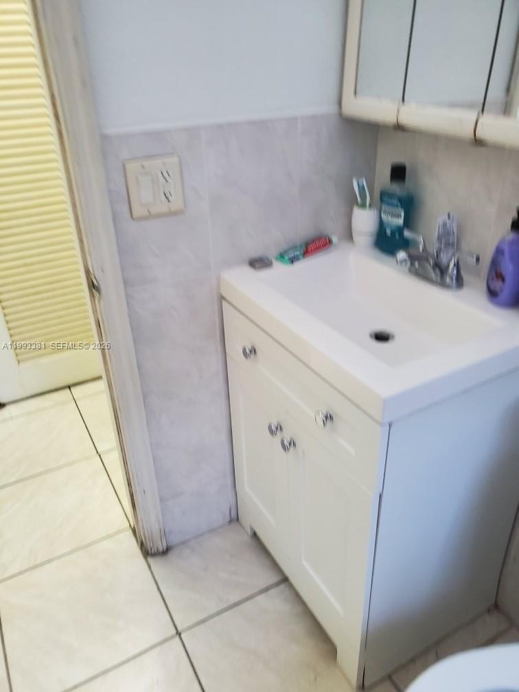 Condo 1BR 1BA - 3901 SW 78th Ct, Miami, FL