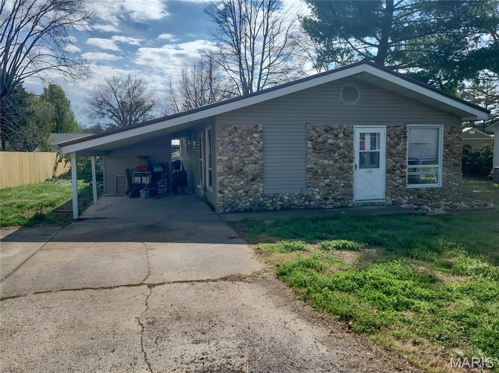 Single Family 3BR 1BA - 110 Navajo Street, Piedmont, MO